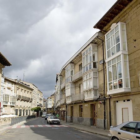 Apartamentos Turisticos Los Zapatos Morados 하로 외부 사진
