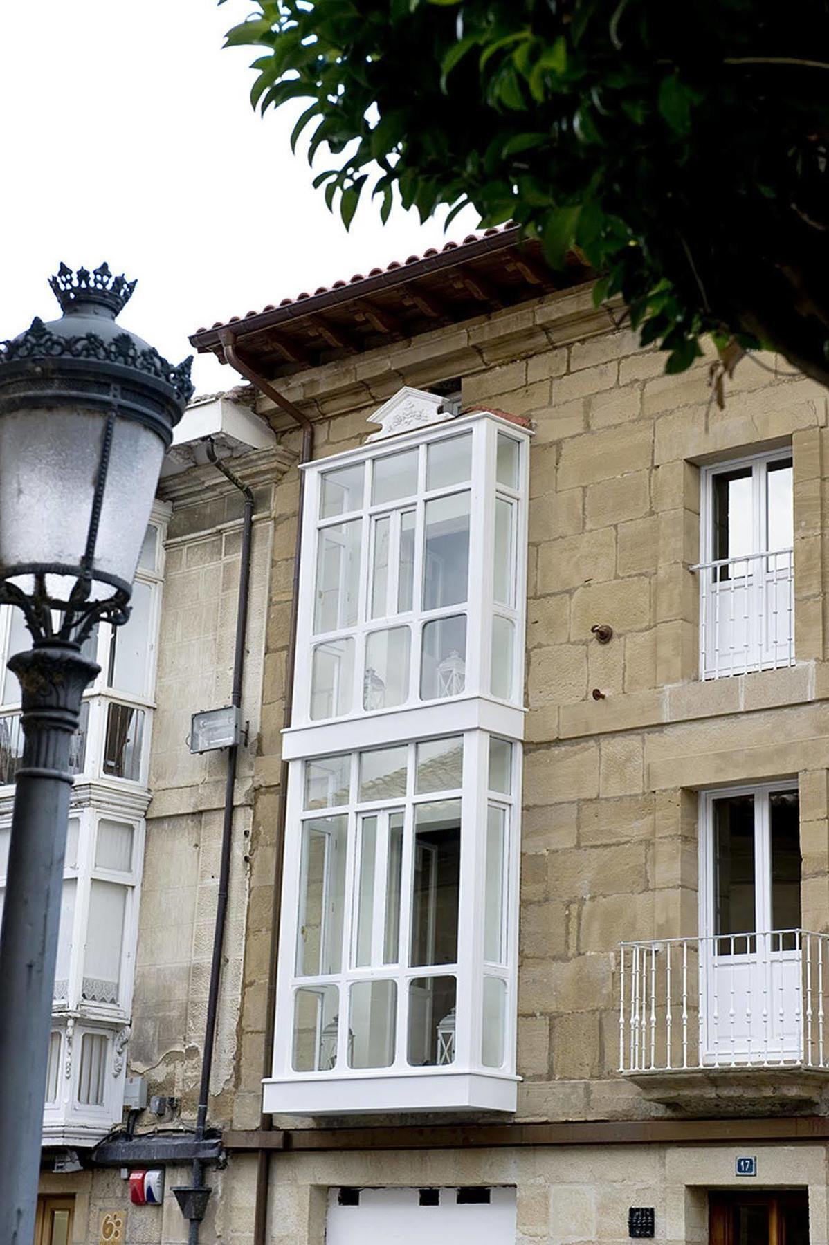 Apartamentos Turisticos Los Zapatos Morados 하로 외부 사진